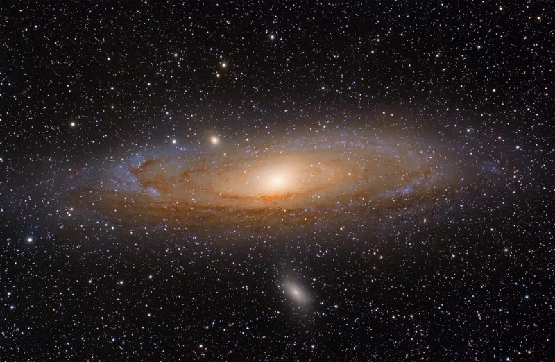 Die Andromedagalaxie M 31 mit ihren Begleitern M 32 und M 110