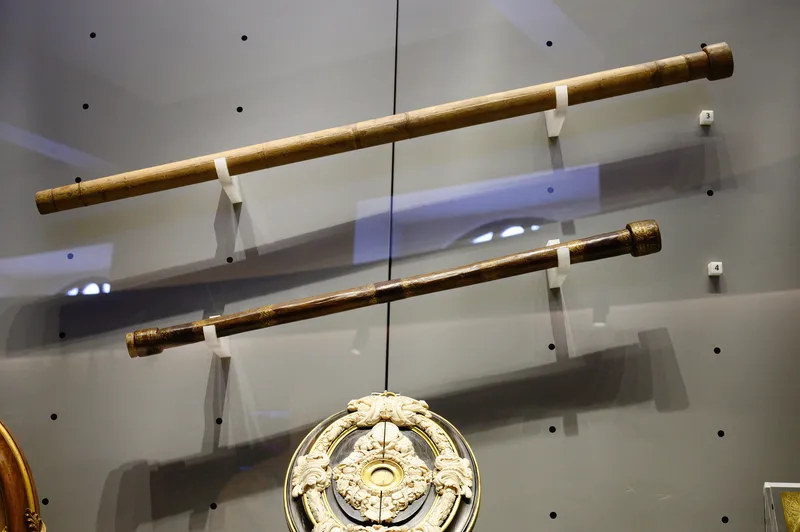 Zwei Fernrohre Galileis im Museo Galileo, Florenz